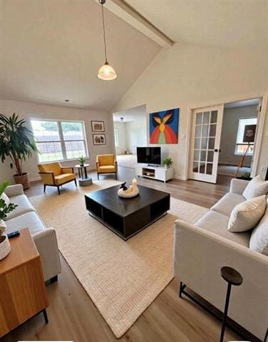 Building Photo - 324 Lavaca Dr