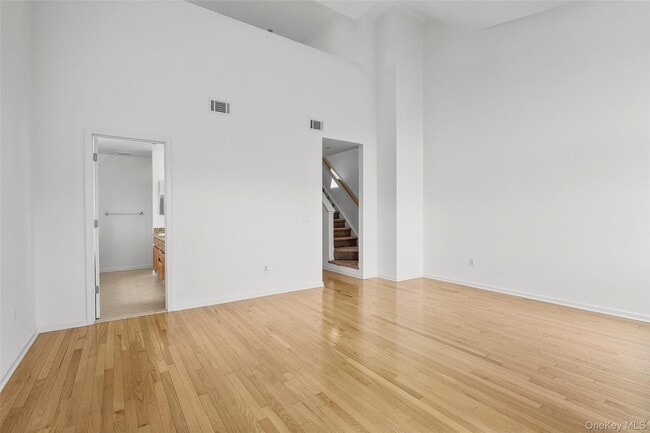 Building Photo - 402 Waterview Dr