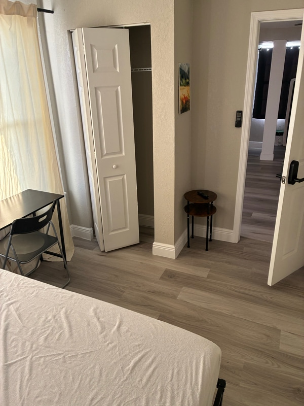 Building Photo - 5819 Hibiscus Rd