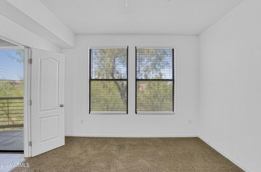 Building Photo - 6900 E Princess Dr