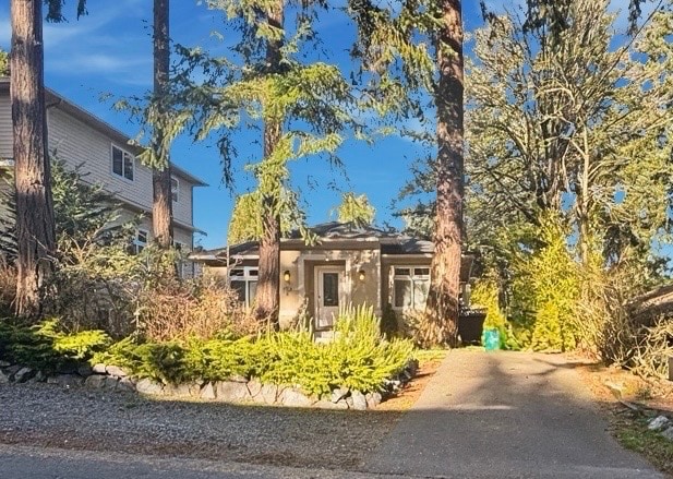 Building Photo - 106 N 140th St