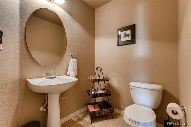 Building Photo - 13386 Kearney St