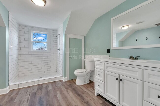 Building Photo - 4724 Cane Run Rd