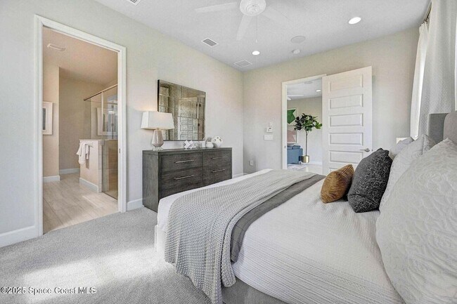 Building Photo - 2680 Avalonia Dr