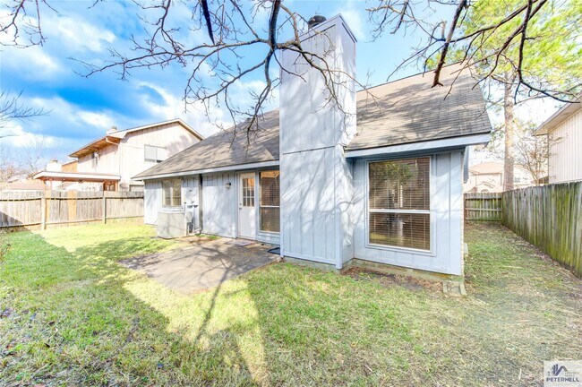 Building Photo - 12530 Laleu Ln