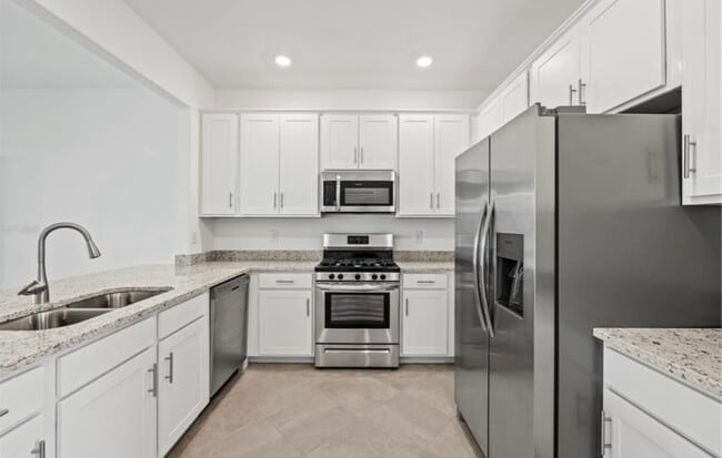 Building Photo - 15040 Lyla Ter