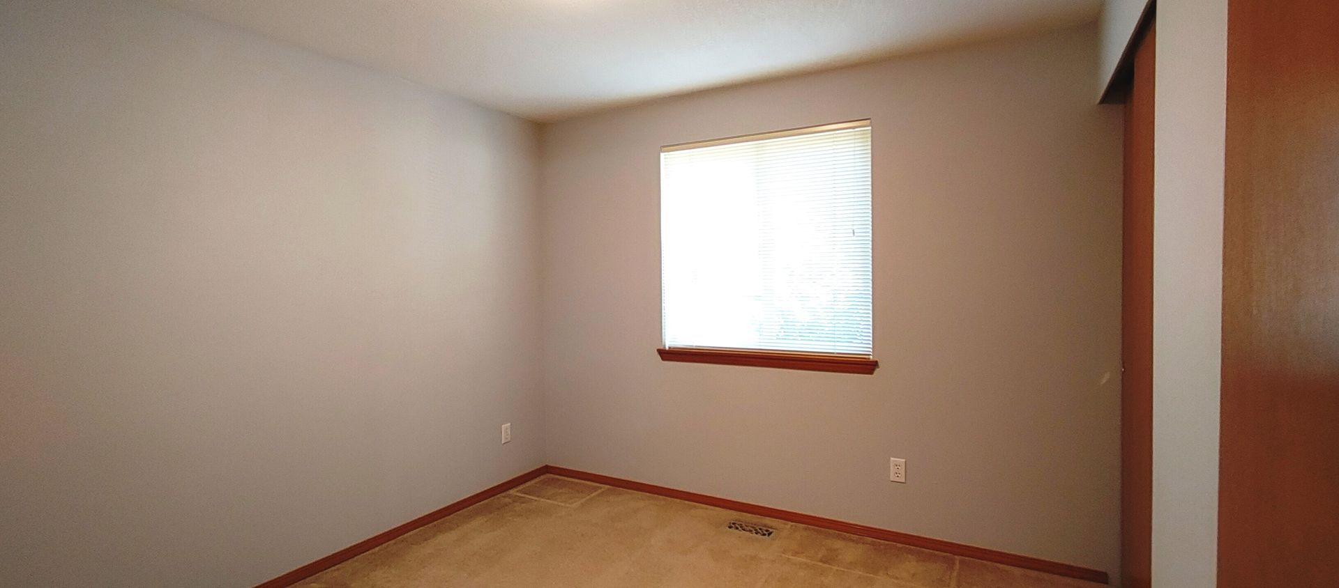 Building Photo - 13258 SW Yarrow Way