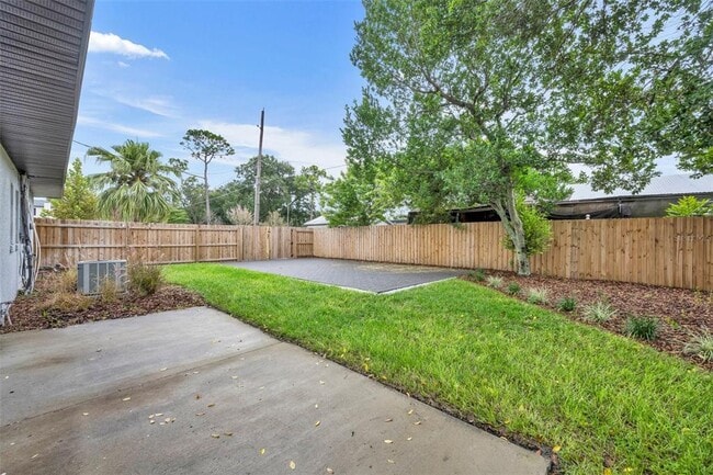 Building Photo - 4020 Ibis Dr