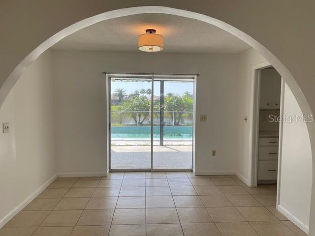 Building Photo - 1708 Claw Ct