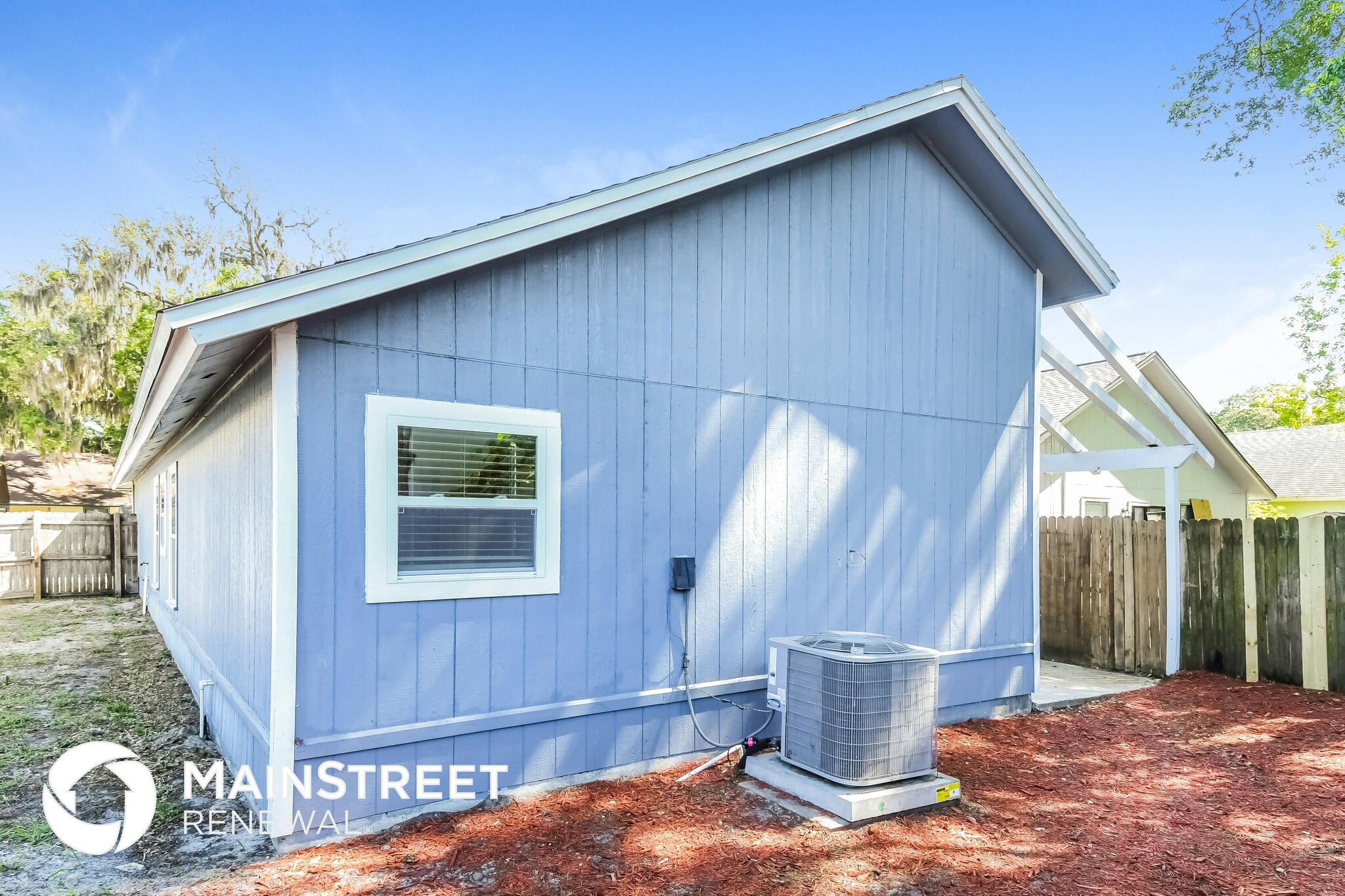 Building Photo - 2217 Destine Ln