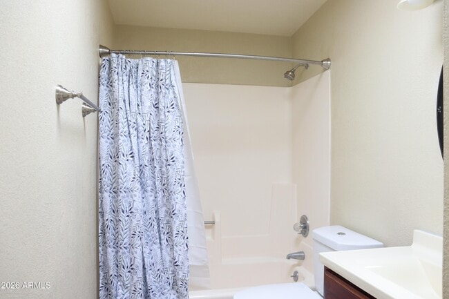 Building Photo - 5122 N Leonardo De Vinci Dr