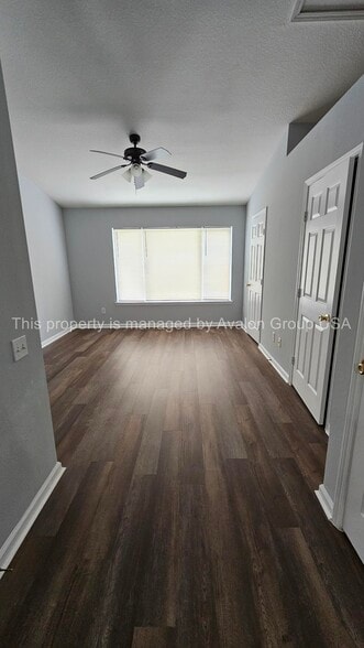 Building Photo - 8230 Dames Point Crossing Blvd N
