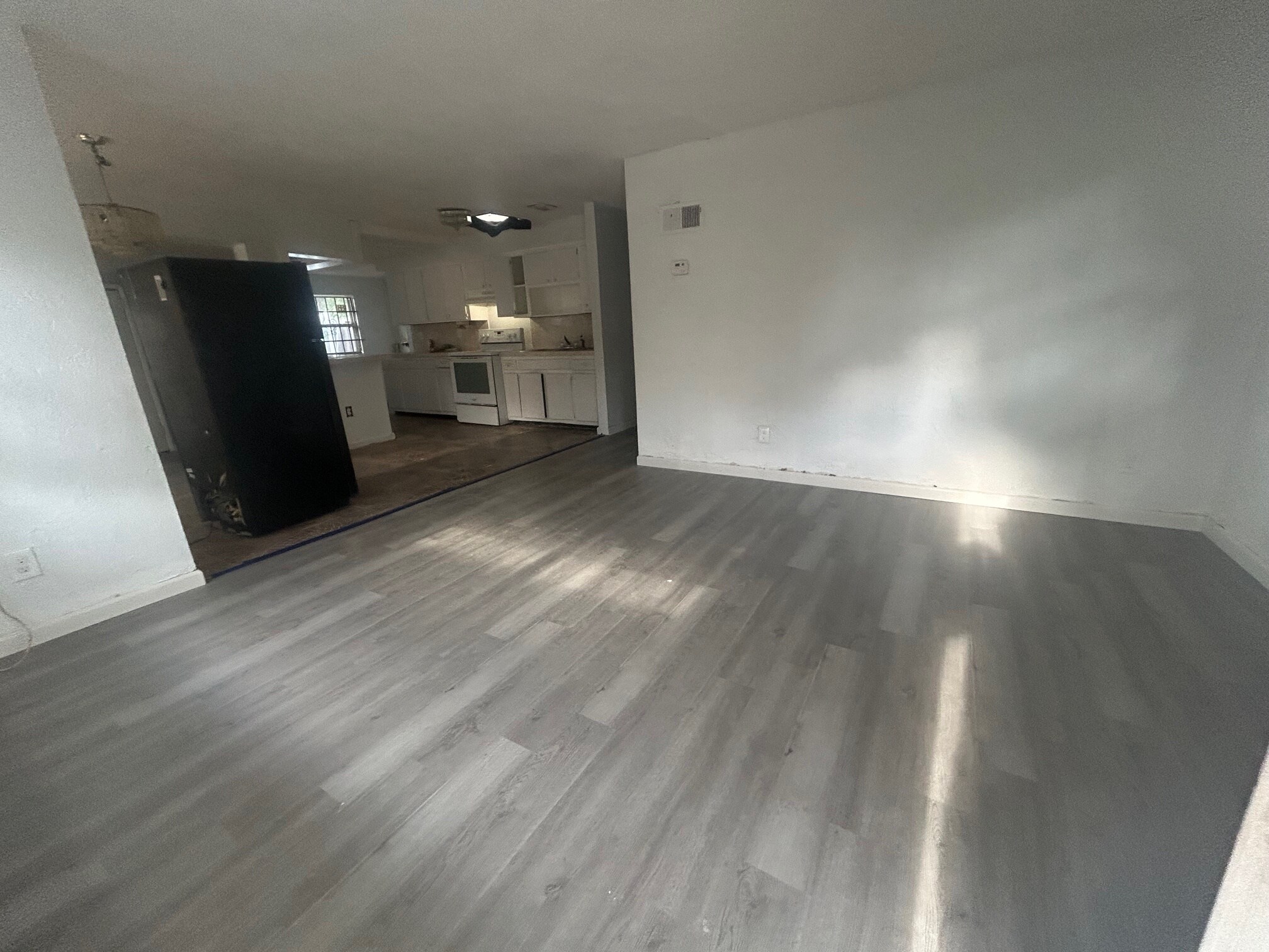 Building Photo - 3411 Marland St