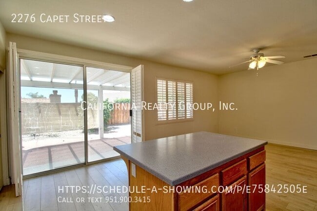 Building Photo - 2276 Capet St