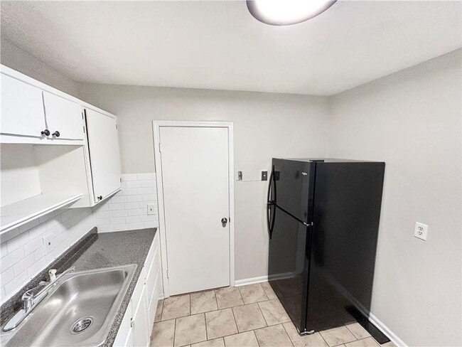 Building Photo - 2251 Salt Springs Pl