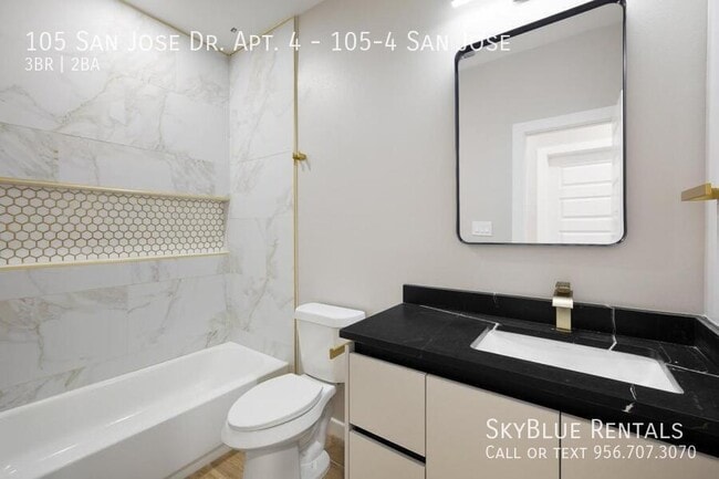 Building Photo - 105 San Jose Dr