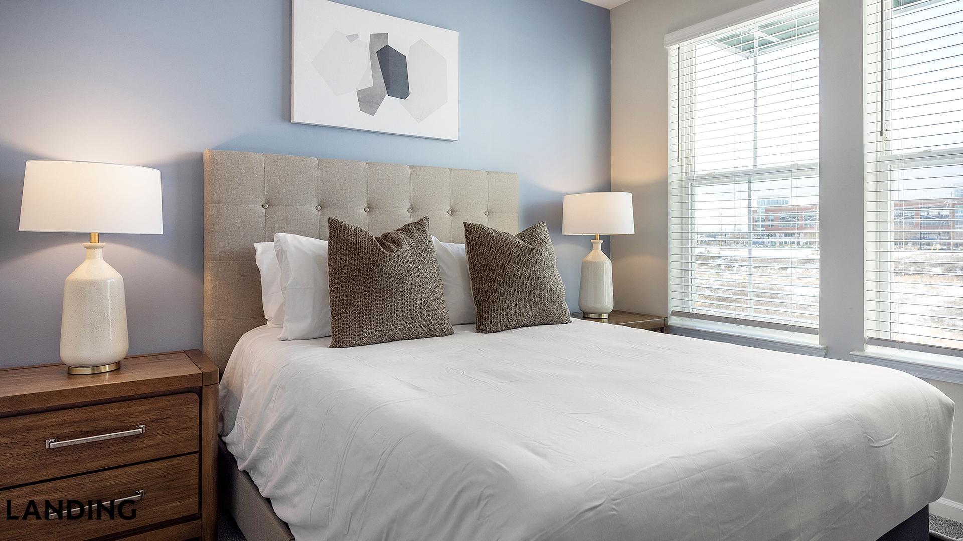 Building Photo - 5340 Periwinkle Hl Ave