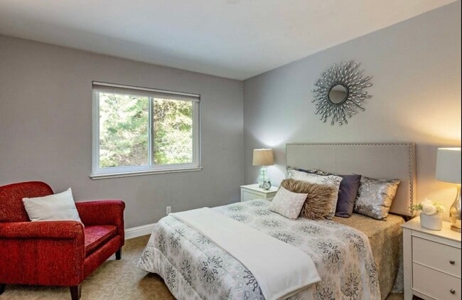 Building Photo - 3BD/2BA – Updated Condo in Coveted Downtown Saratoga, Steps from Wildwood Park