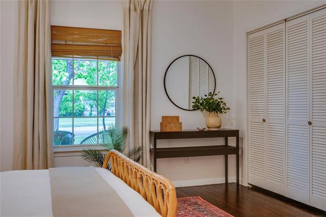 Building Photo - 716 S Rosemont Ave