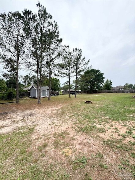 Building Photo - 9909 S Trace Rd