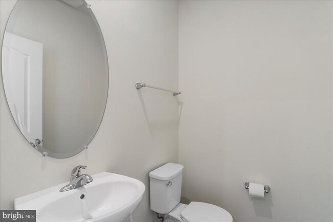 Building Photo - 85 Stafford Pl