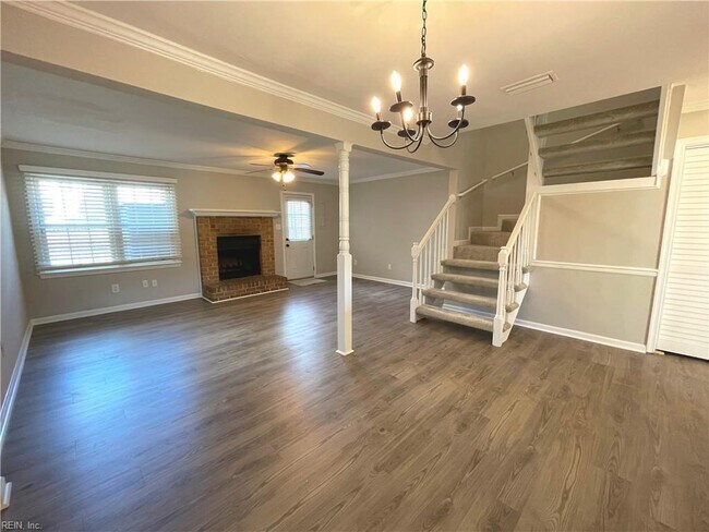 Building Photo - 806 Liberal Arts Ct