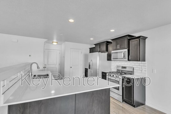 Building Photo - 268 Wren Hill Ln