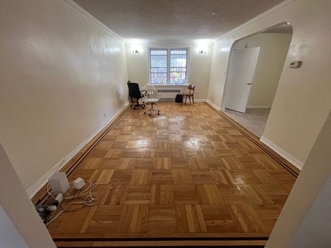 Building Photo - 171 E 59th St