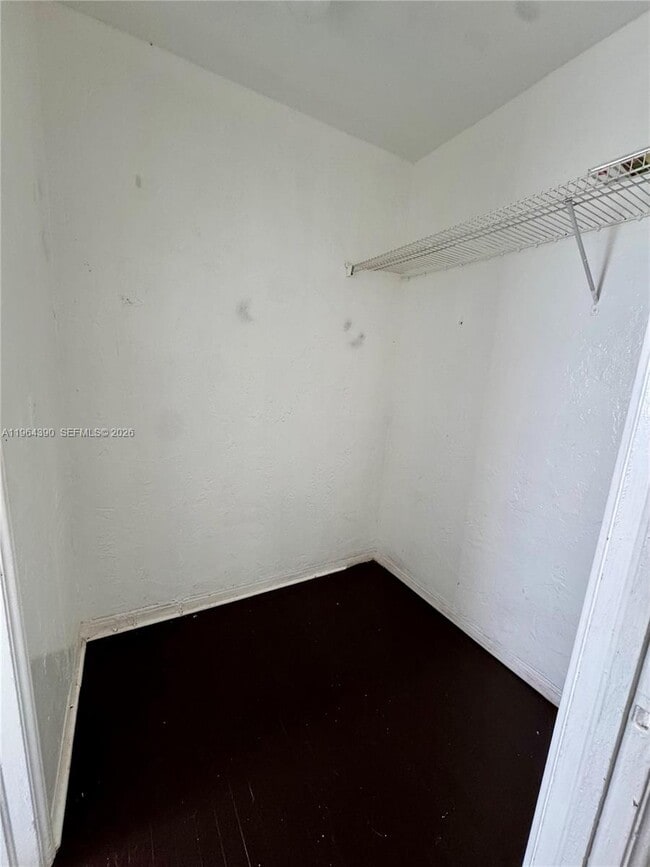 Building Photo - 760 Jefferson Ave