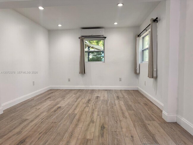 Building Photo - 277 NE 55th St