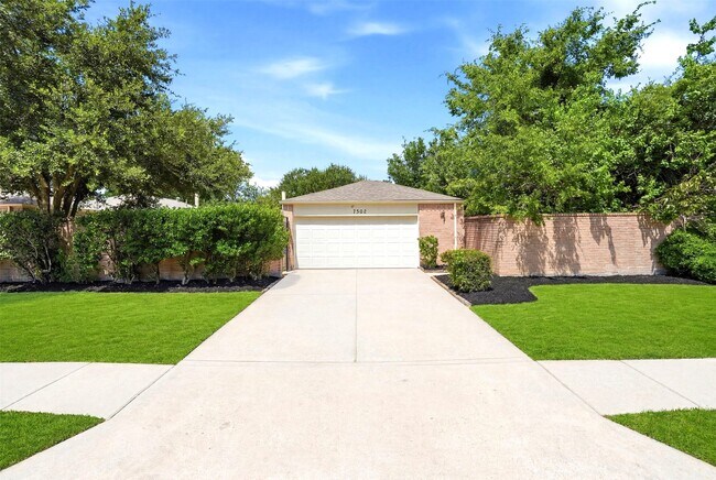 Building Photo - 7502 Addicks Clodine Rd