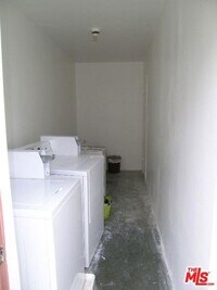 Building Photo - 4251 Baldwin Ave