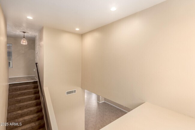 Building Photo - 8721 E Lomita Cir