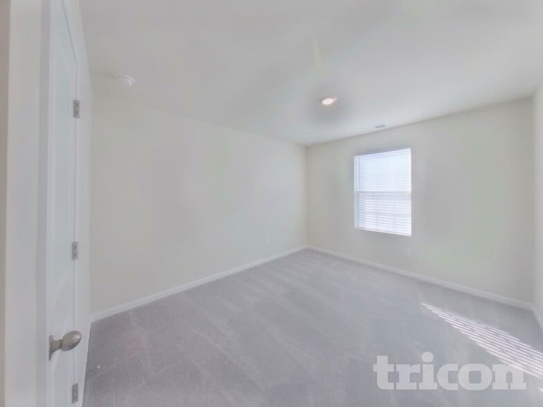 Building Photo - 139 Clairvale Ct