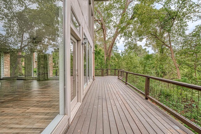 Building Photo - 6628 Bayou Glen Rd