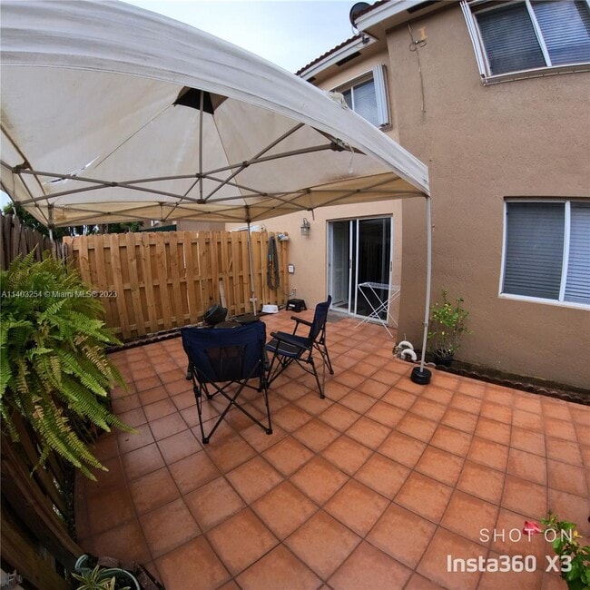 Building Photo - 13165 SW 64th Terrace