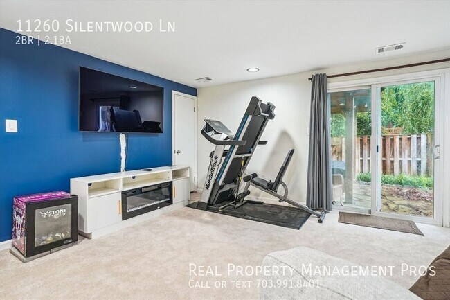 Building Photo - 11260 Silentwood Ln