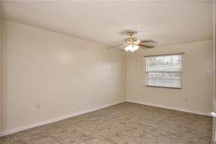 Building Photo - 617 Spencer Ave