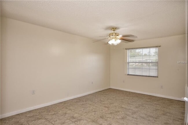 Building Photo - 617 Spencer Ave