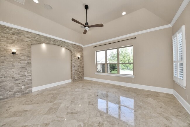 Building Photo - 25627 Fleming Lodge Ln