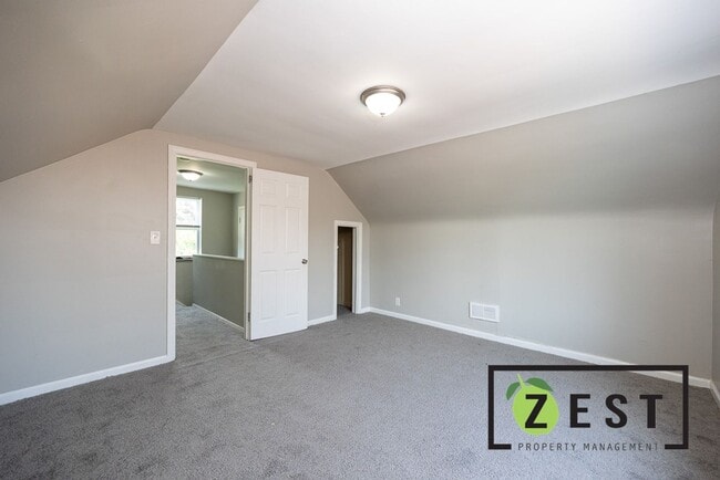 Building Photo - Beautiful 3 Bedroom Home!!!