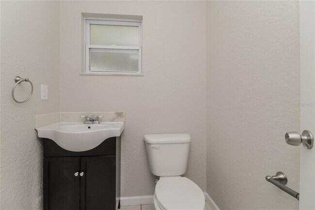 Building Photo - 3017 Joyann St