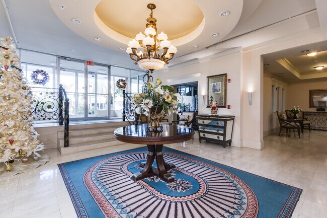 Building Photo - 1000 Spanish River Rd