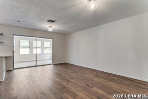 Building Photo - 8214 Banbury Dr