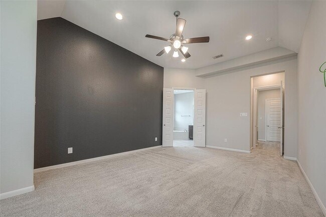 Building Photo - 15727 Ballater Ridge Ln