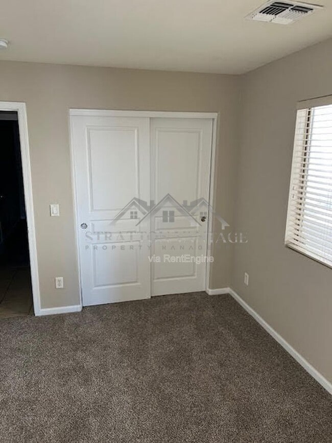 Building Photo - 11429 W Austin Thomas Dr