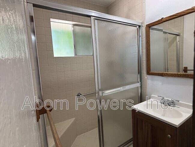 Building Photo - 3173 Ridge Ct