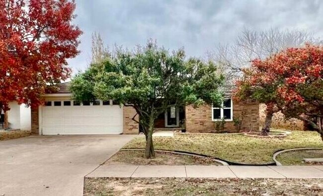Primary Photo - 2205 93rd Pl