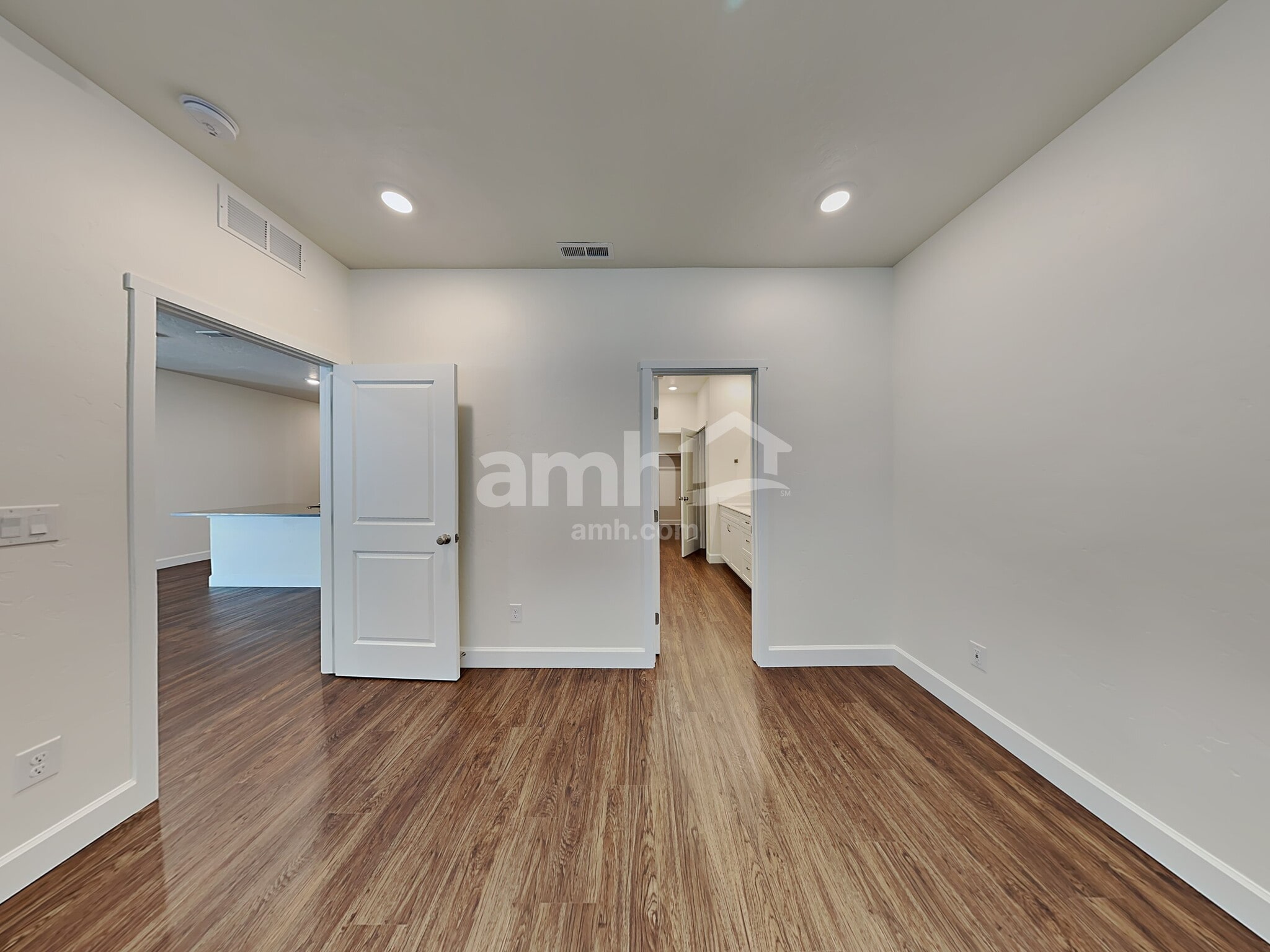 Building Photo - 5054 W White Ash Ct