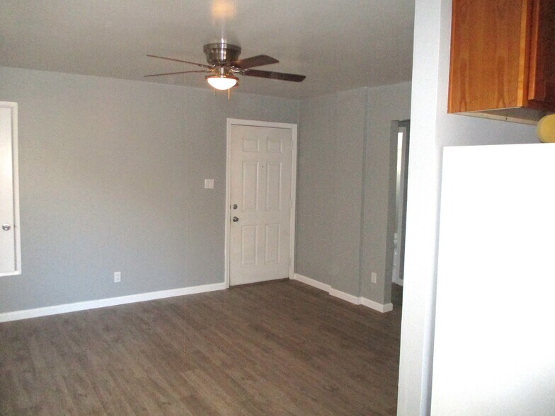 Building Photo - 326 V Street